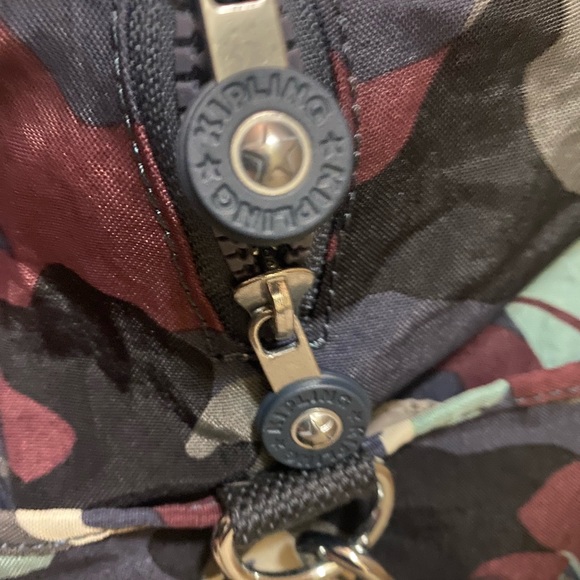 COPY - Kipling Camouflage Travel Bag - Picture 7 of 16